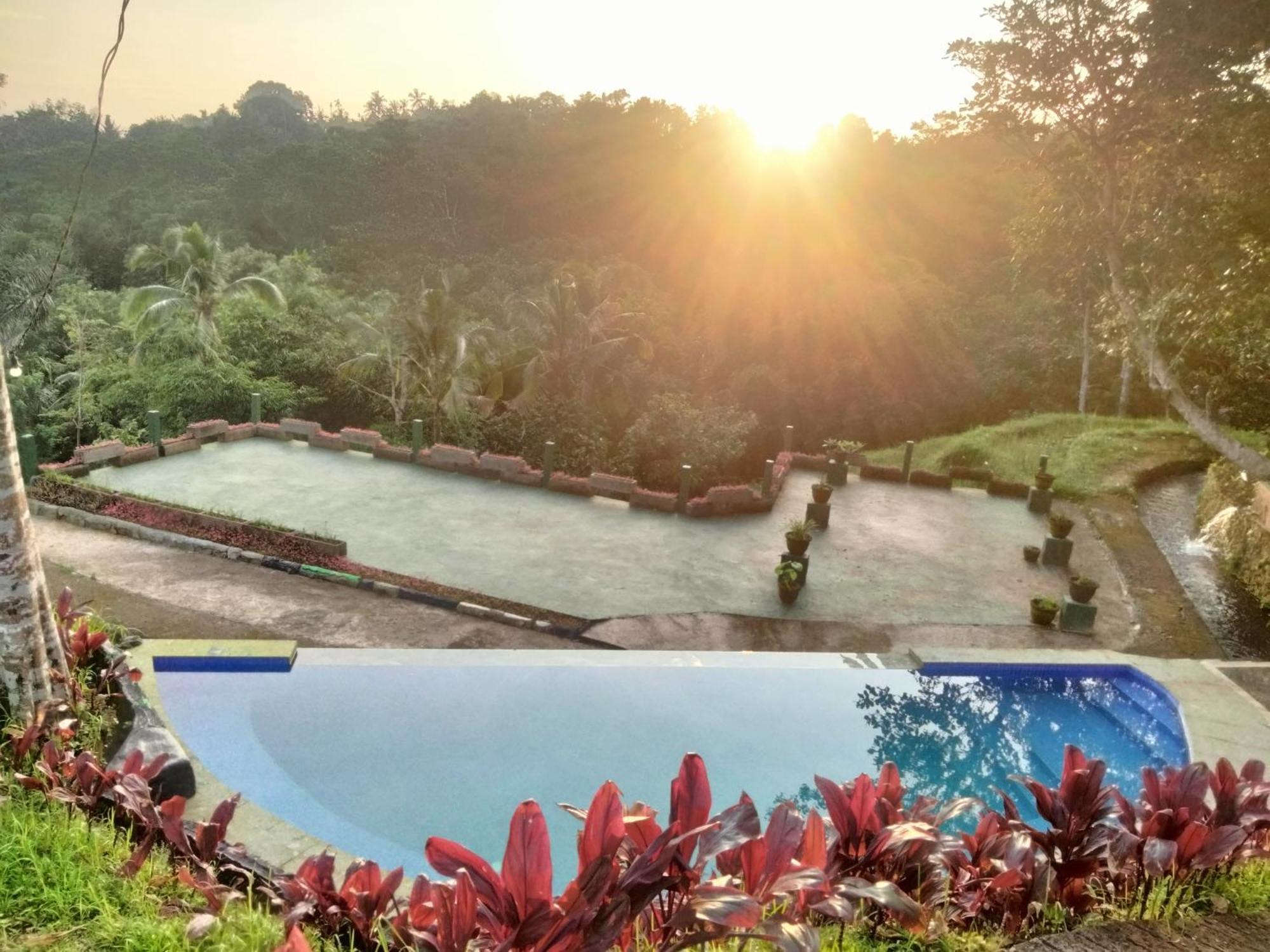 Sang Tirta Resort Penebel Εξωτερικό φωτογραφία